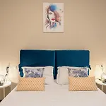 Bright & Stunning Flat In The City Centre