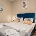 Bright & Stunning Flat In The City Centre