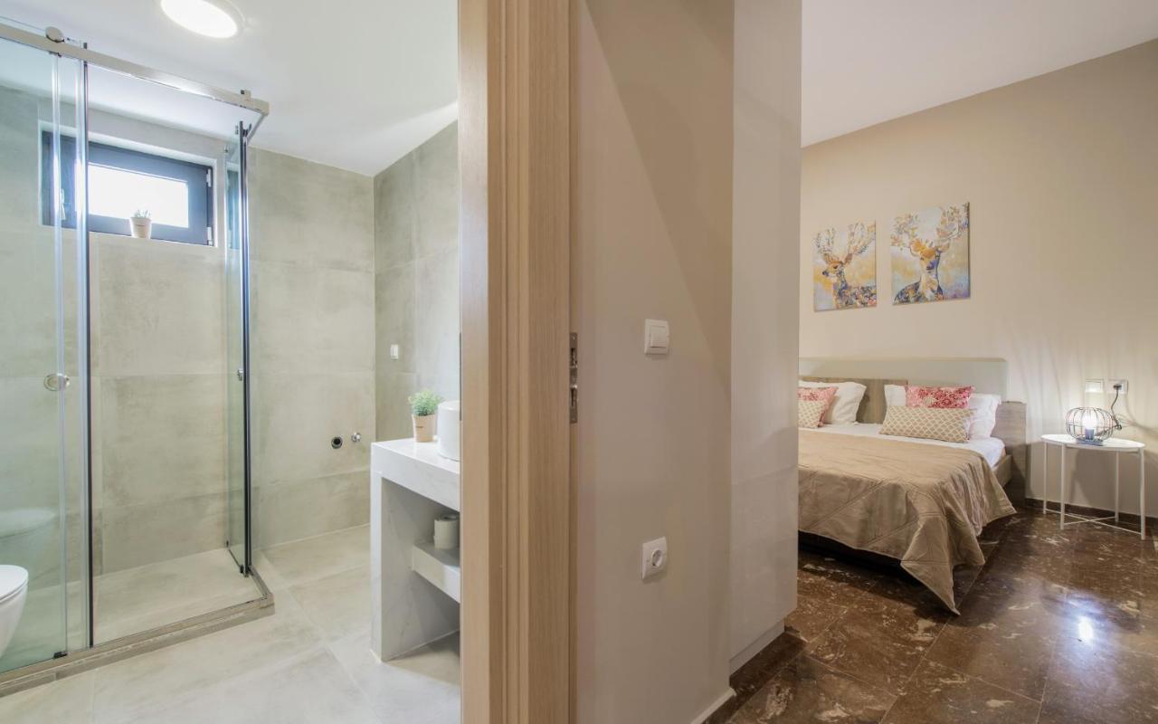 Bright & Stunning Flat In The Centre Zakintos